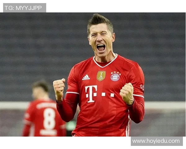 莱万欧冠表现惊艳10场打入12球射手榜领先稳获金靴 莱万欧冠表现惊艳10场打入12球射手榜领先稳获金靴