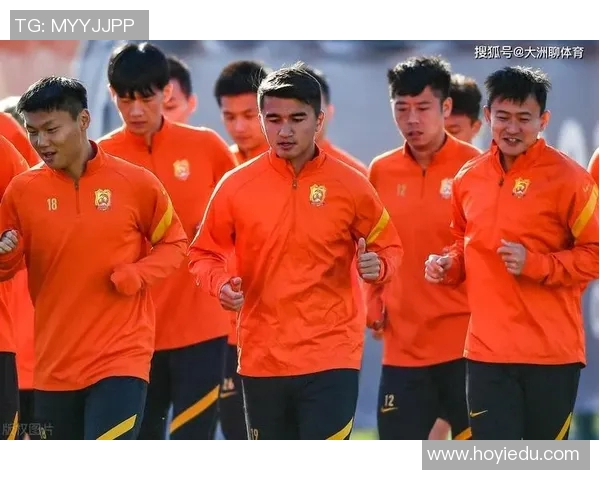 猛龙队1号引领球队崛起展现超强实力与团队精神的传奇之路